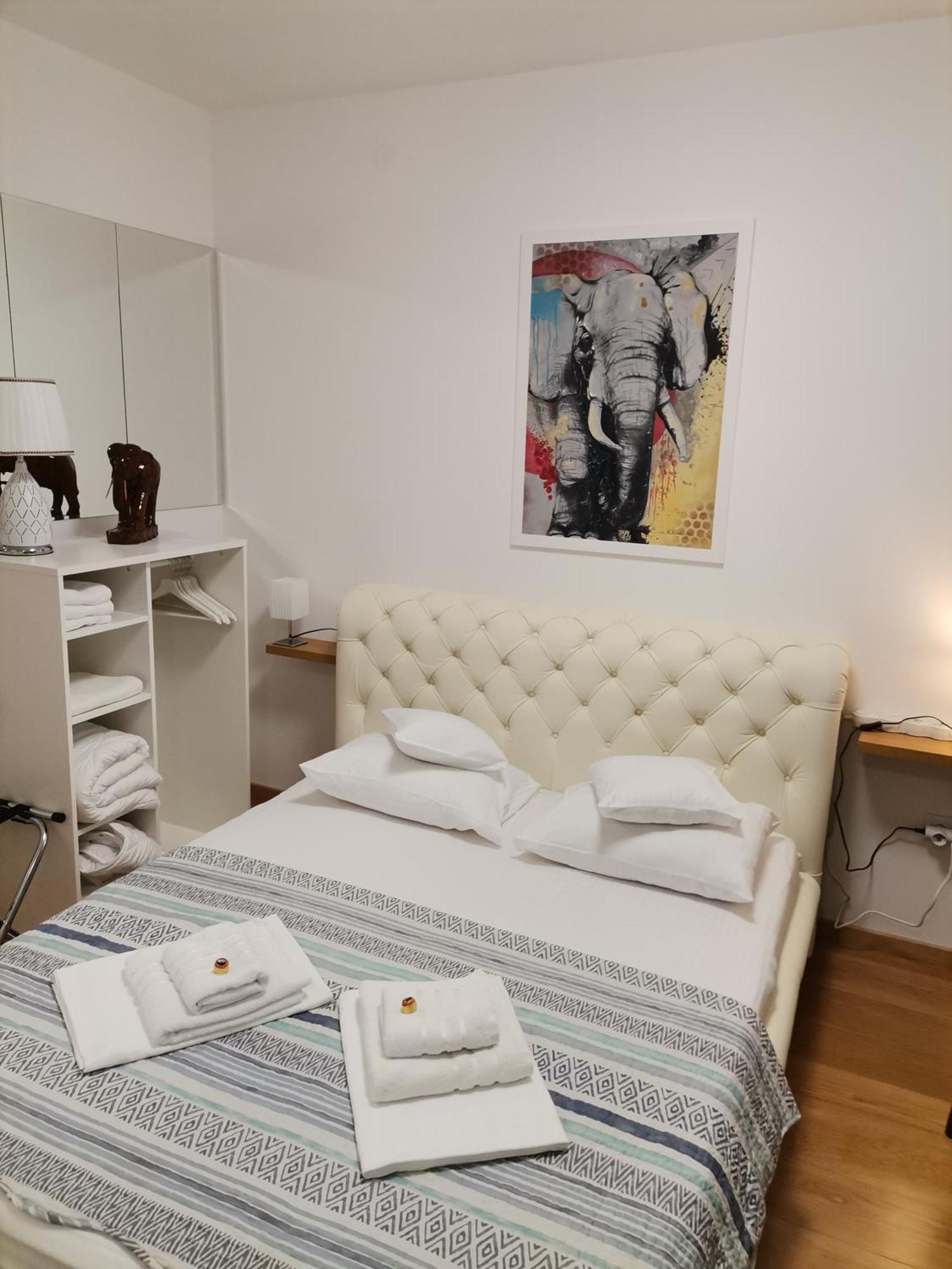 Appartamento Pupin Palata Business Apartman B5 Novi Sad Camera foto